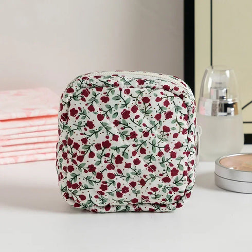 Cute Bow Women Mini Cosmetic Bag Sanitary Napkins Storage Bag Portable Tampon Holder Case Mini Makeup Lipstick Storage Bag Pouch